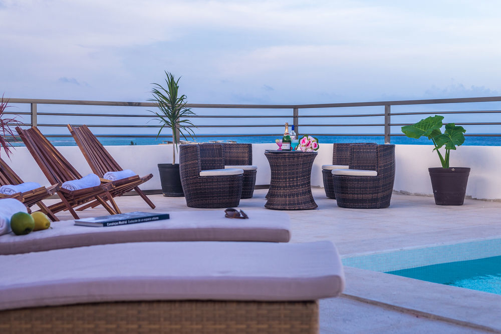 La Playa Condo Плая дел Кармен Екстериор снимка