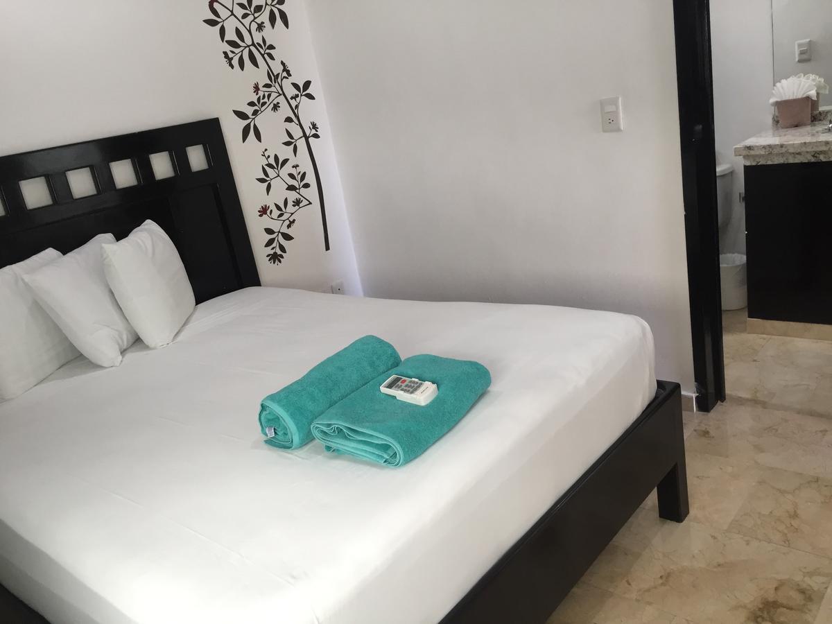 La Playa Condo Плая дел Кармен Екстериор снимка