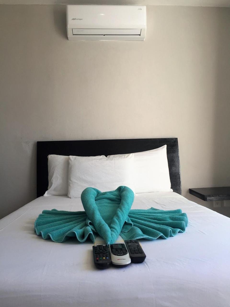 La Playa Condo Плая дел Кармен Екстериор снимка